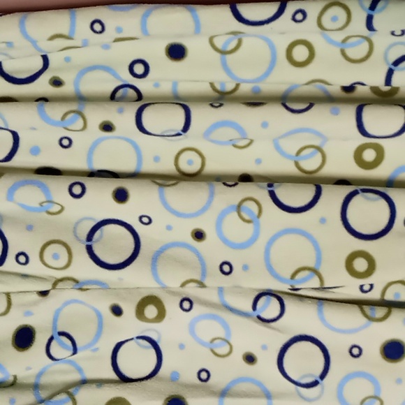 Unbranded Green/Blue Patterned Fleece Pajama Pants Size 2X (20) - Picture 3 of 6